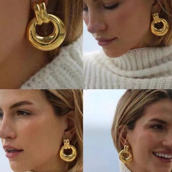 Gold Women's Circular Hoop Earrings - Picture 2 of 4